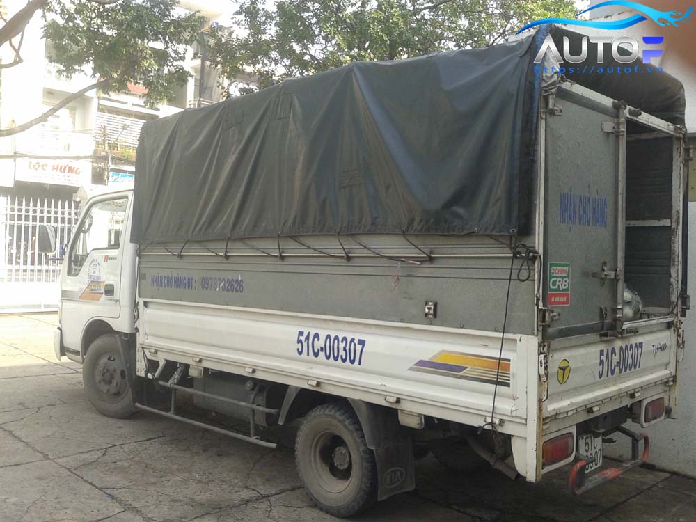 Xe tải chở hàng TPHCM